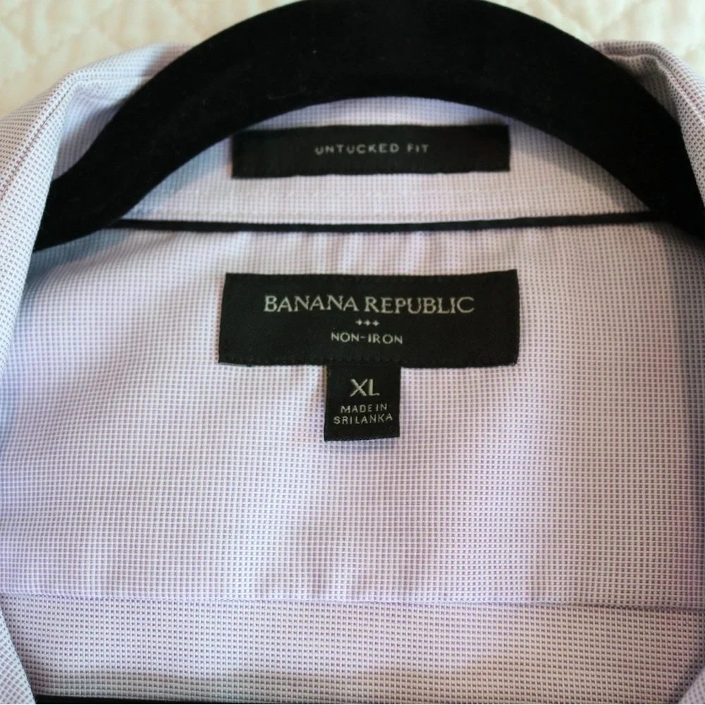 Banana Republic Men's XL Grant Fit Non-Iron 100% Cotton Long Sleeved Shirt LILAC